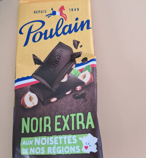 Poulain Chocolat au lait feuilleté caramel — MS Bhai Bhai Enterprise